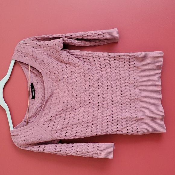 Arden B see thru knit raspberry knit top - Picture 1 of 6